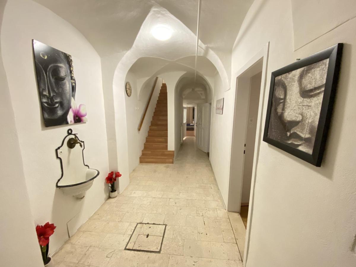 Villa Pod Gradom Ljubljana Kültér fotó